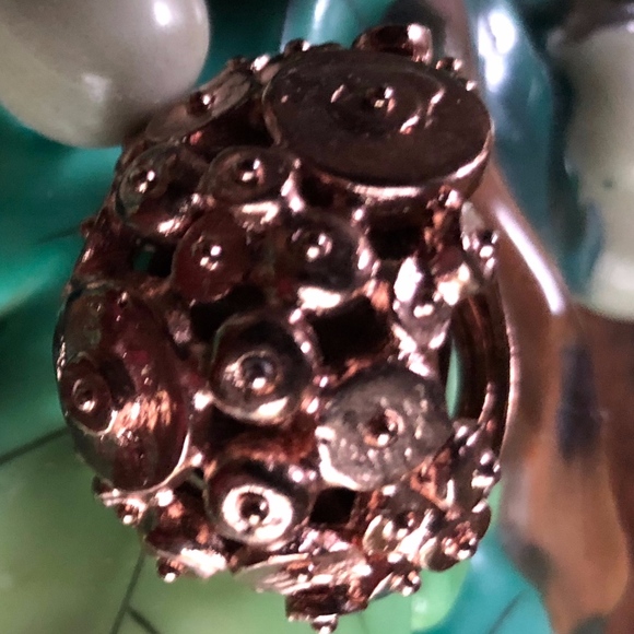 Oscar De La Renta Rose Gold Colored Statement Ring - Picture 5 of 8